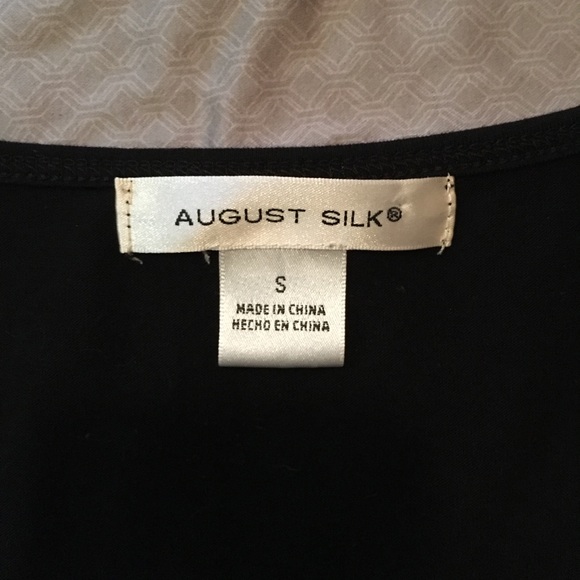 Black tank - Picture 3 of 3